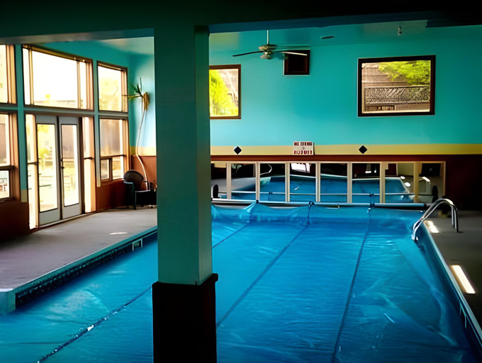 Others 5, Kings Motor Inn, Thompson-Nicola