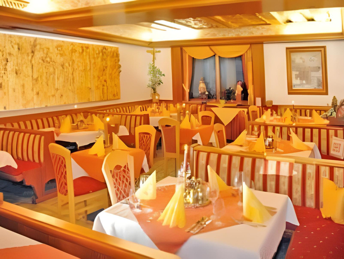 Food & Drinks 5, Hotel Rosslhof 4 Star Superior, Liezen