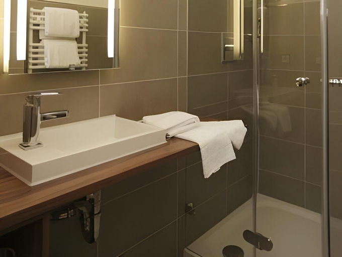 Bathroom 4, Hotel Peterhof - REOPENING November 2026, Kempten (Allgäu)