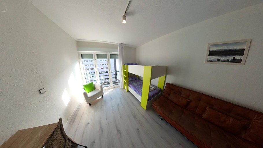 Others 5, Pension Pamplonabeds, Navarra