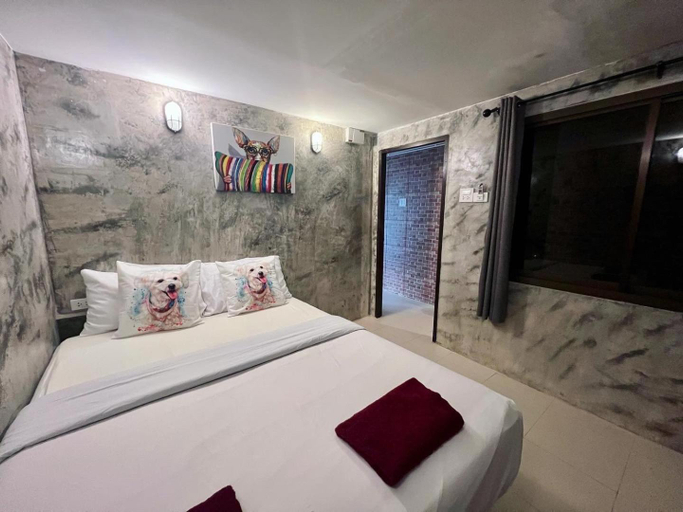 Bedroom 9
