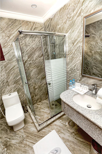Bathroom 3, Aquamarine Kuwait Resort