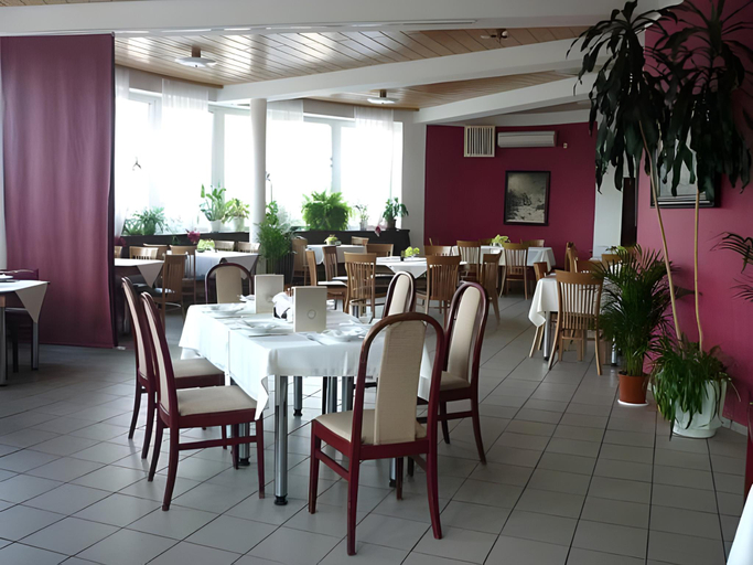 Food & Drinks 4, Hotel Rozvoj, Klatovy