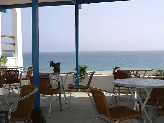 Food & Drinks 4, Cyclades Beach, South Aegean