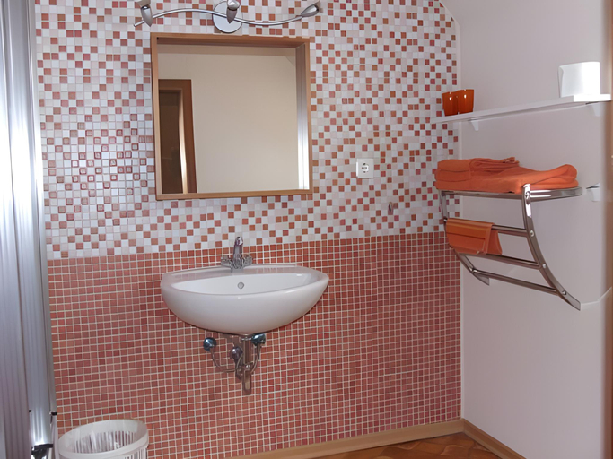 Bathroom 3, Haus am Kastanienwald, Südliche Weinstraße