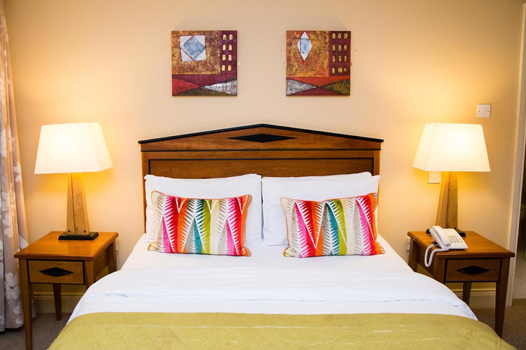 Others 3, Davitts Guesthouse