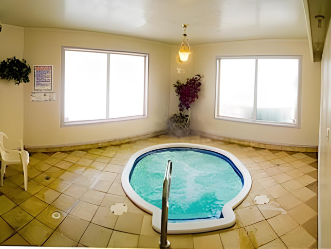 Others 4, Alpine Inn & Suites, Columbia-Shuswap