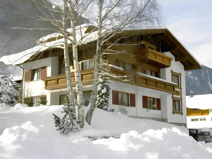 Others 4, Haus Vilgrassa, Bludenz