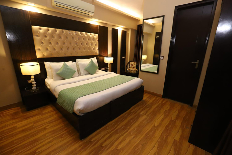 Bedroom 16
