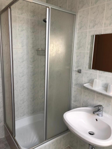 Bathroom 3, Haus Marika, Siófok