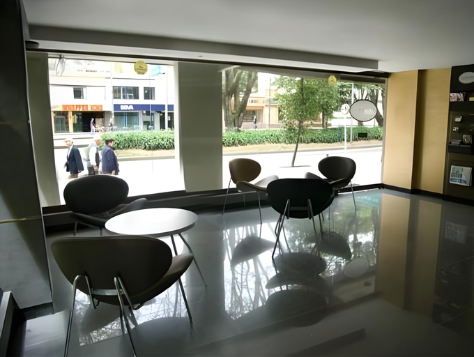 Others 5, Lloyds Apartasuites Parque 93, Santafé de Bogotá