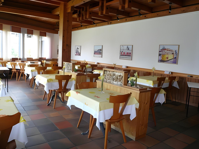 Food & Drinks 4, Hotel & Restaurant Charnsmatt, Hochdorf