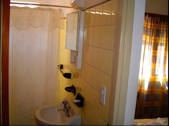 Bathroom 4, Hotel Rideamus, Villa Gesell