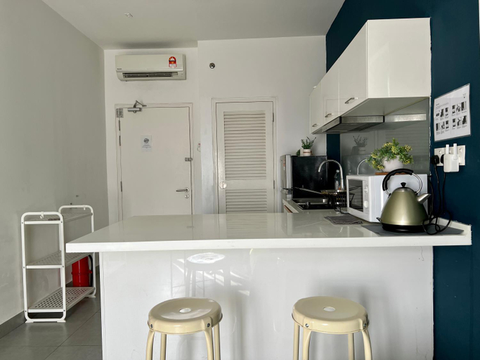 Dining Room 7