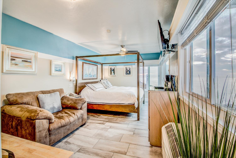 Bedroom 2, The Inn at Sunset Cliffs, San Diego