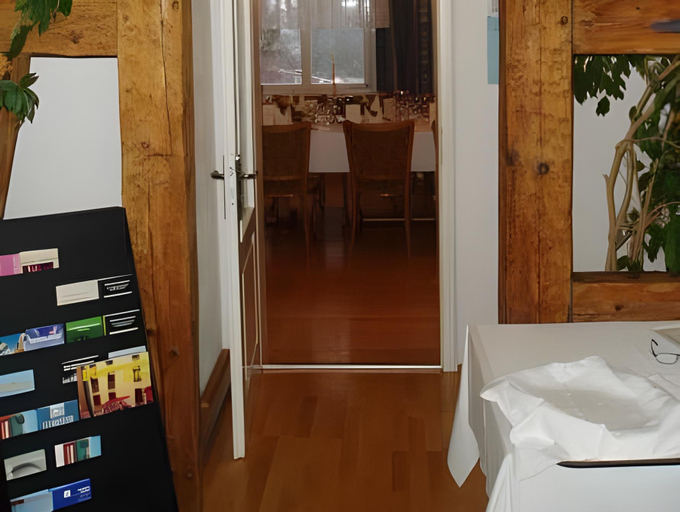 Bedroom 2, Insel-Hof Reichenau Hotel-garni, Konstanz
