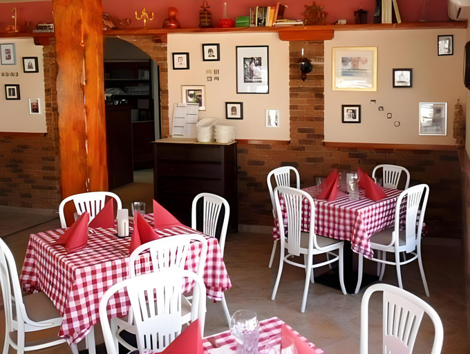 Food & Drinks 5, Apartments Rooms PORAT, Split