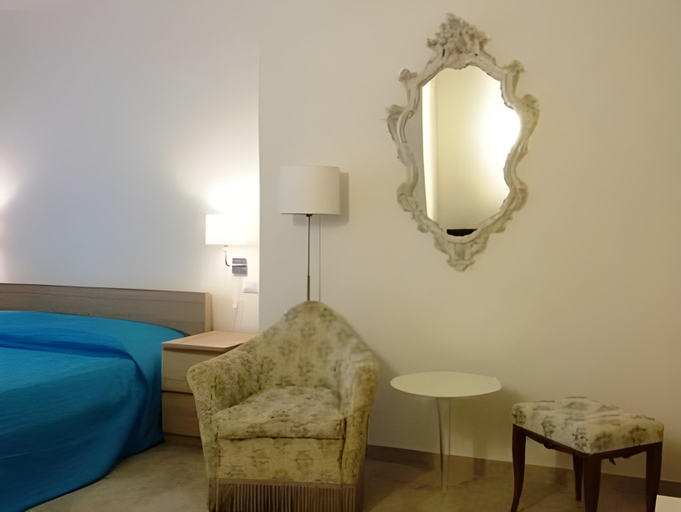 Bedroom 3, SWEET HOME COSSERIA, Florence