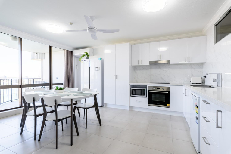 Dining Room 1