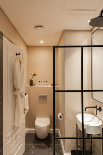 Bathroom 3, Old Foundry Hotel by Ideas Cartel, City of Cape Town