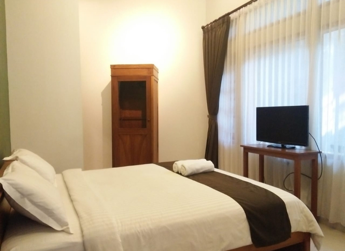 Bedroom 3, Helena Guest House Malang, Malang