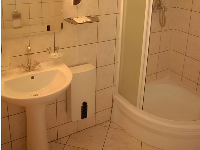 Bathroom 4, REST HOTEL VARIA Dzialdowo, Działdowo