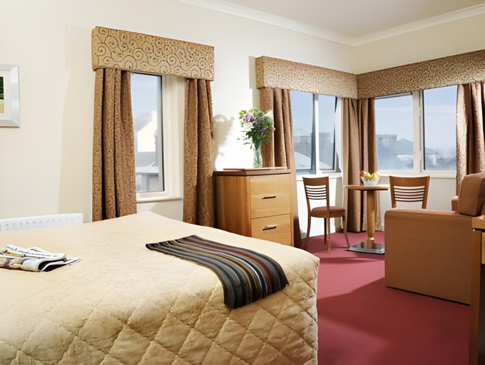 Bedroom 3, Tara Hotel