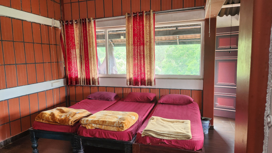 Bedroom 4, I-ROOMZ Donimoole Homestay, Chikmagalur