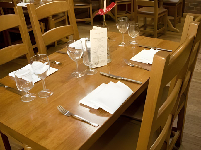 Food & Drinks 4, White Hart by Chef & Brewer Collection, Buckinghamshire