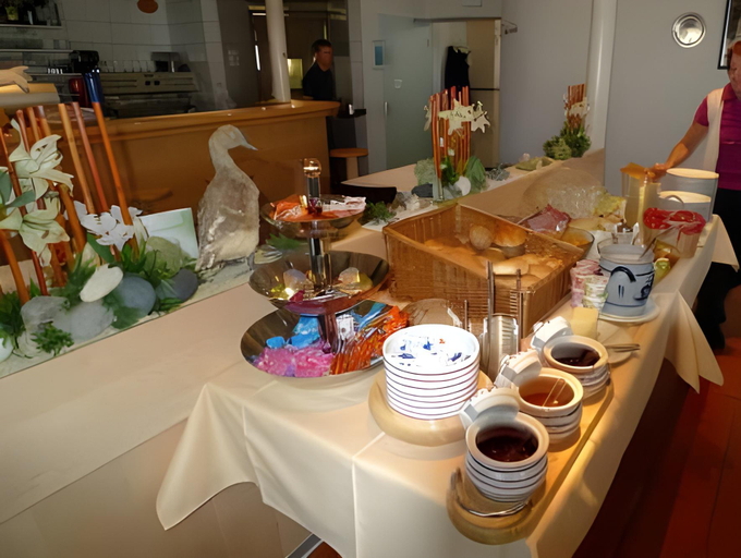 Food & Drinks 5, Hotel Astoria, Goms