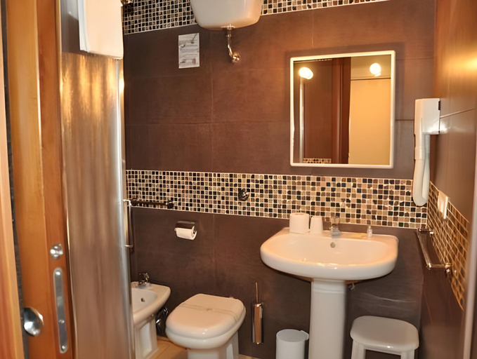 Bathroom 2, Le Suite Sul Corso, Cagliari
