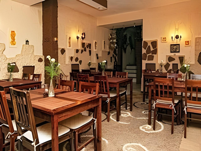 Food & Drinks 5, Willa Julia, Gdynia
