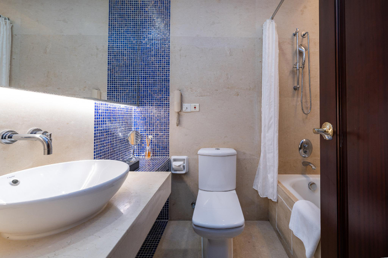 Bathroom 3