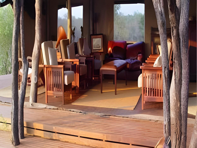 Others 4, Rhino Walking Safaris, Ehlanzeni