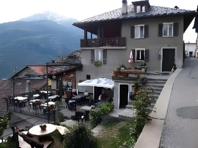 Others 3, Osteria Anzonico, Leventina