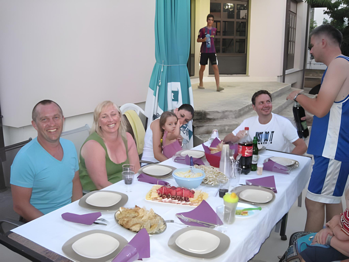 Food & Drinks 5, Apartments Dalmatino, Kaštela