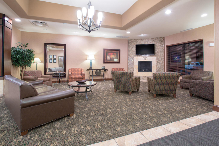 Public Area, Holiday Inn Express & Suites PUEBLO NORTH, Pueblo