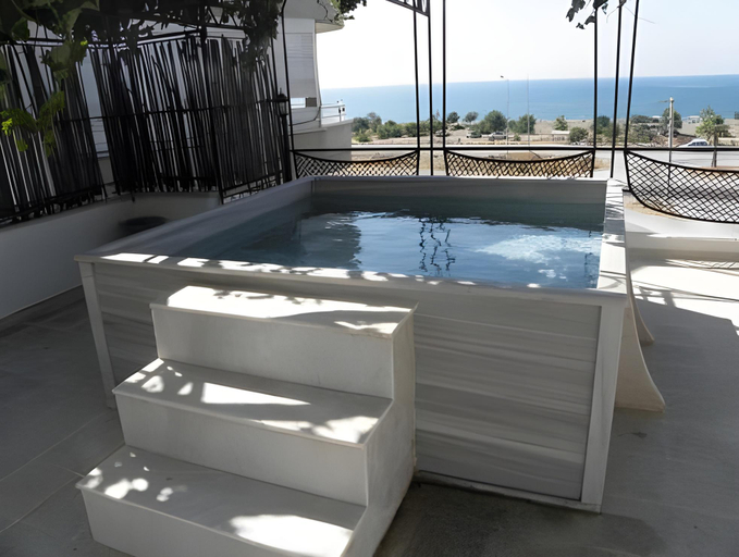 Others 3, Hotel Anadolu, Finike