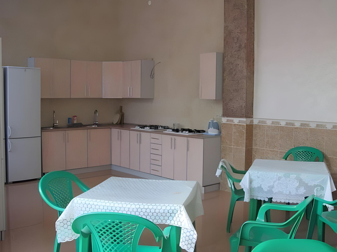 Others 5, Raduga Hotel, Sochi gorsovet
