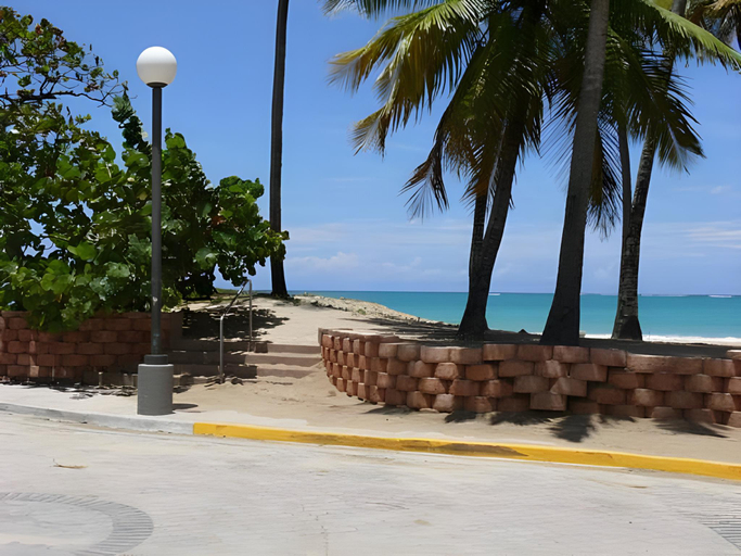 Others 3, Borinquen Beach Inn