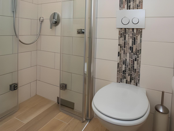 Bathroom 5, Moselland Hotel im Enderttal Zum Onkel Willi, Cochem-Zell