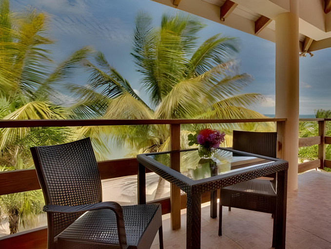 Others 5, Laru Beya Resort