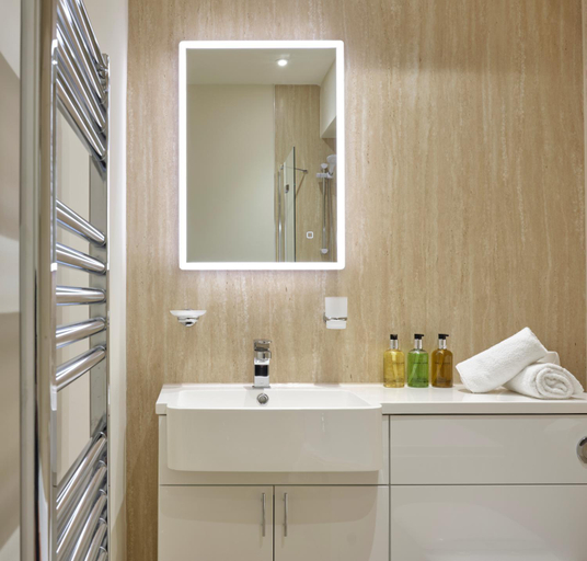 Bathroom, The George, Devon
