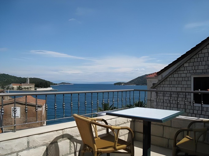 Others 5, Bed & Breakfast Dionis Vis, Vis
