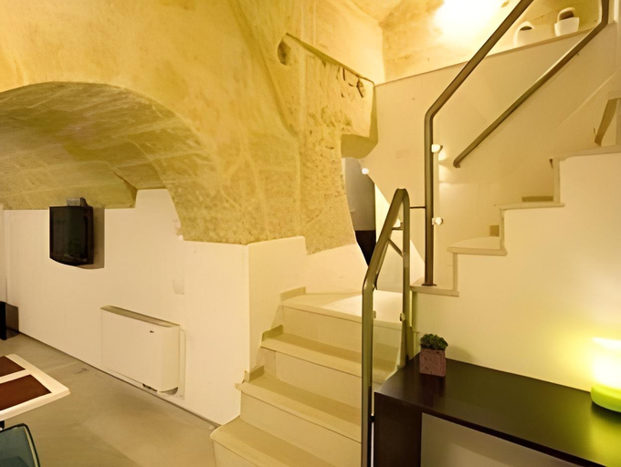 Others 3, San Giovanni Vecchio - Residenza, Matera