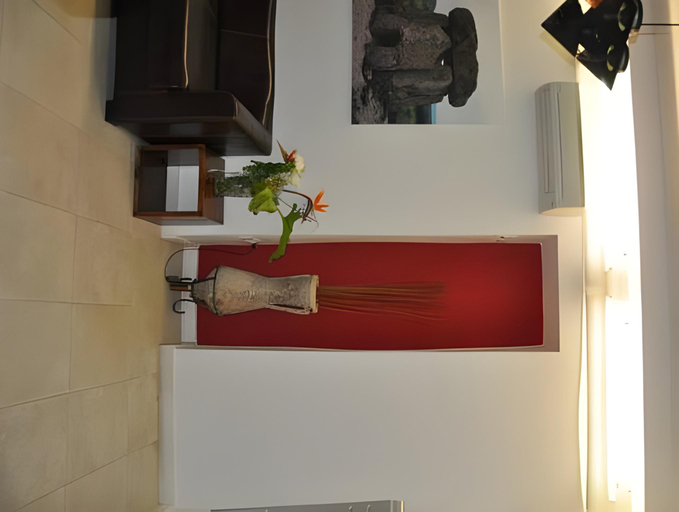Others 3, Le Suite Sul Corso, Cagliari