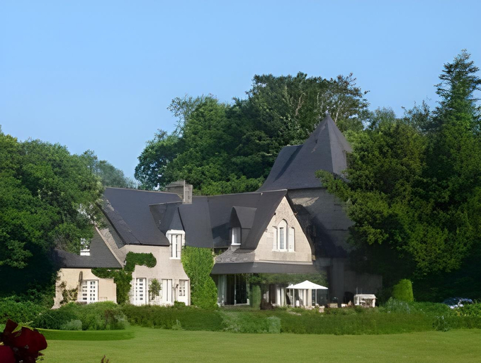 Others 5, Manoir De Kertalg, Finistère