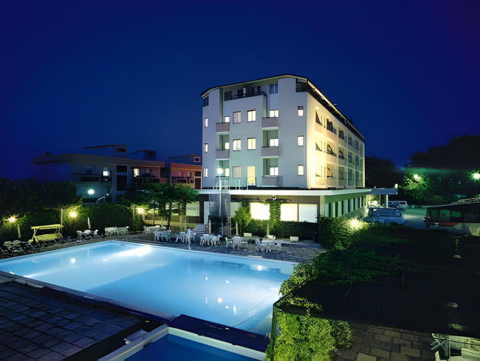 Exterior & Views 2, Touring, Ancona