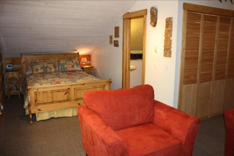 Others 3, Riverside Meadows Cabins, Rio Grande