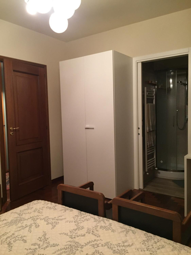 Others 4, Sentirsi a casa, Asti